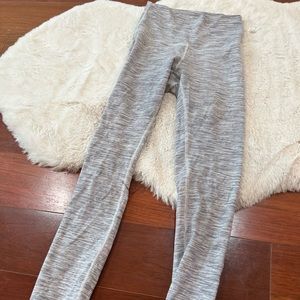 Lululemon Wunder Under Leggings Grey and White Heathered Size 4